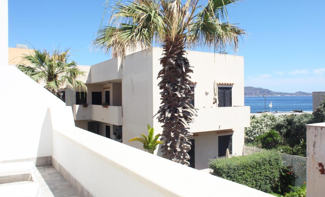Casa Maja Rooms & Suites Favignana Exterior foto